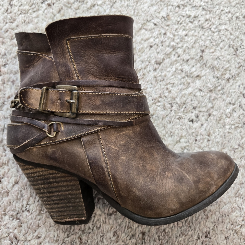Steve Madden - Brown Leather Ankle Boots